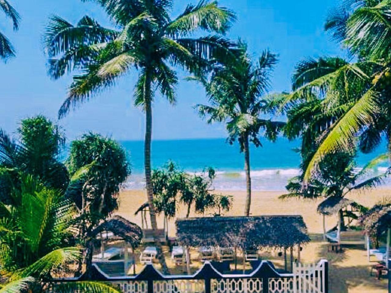 Jasmine Garden Beach Guest House Хиккадува Экстерьер фото